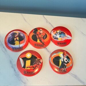 Disney Incredibles 5 characters buttons pins